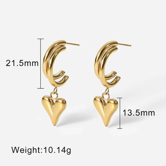💛Gold plated heart stud earrings - Picture 5 of 5